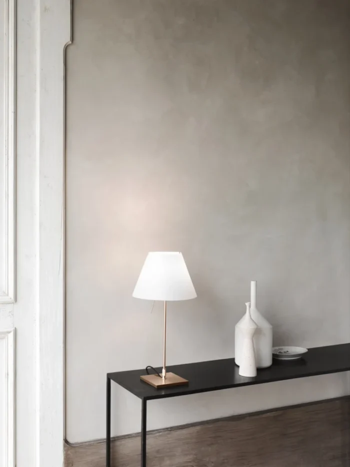 COSTANZINA TABLE