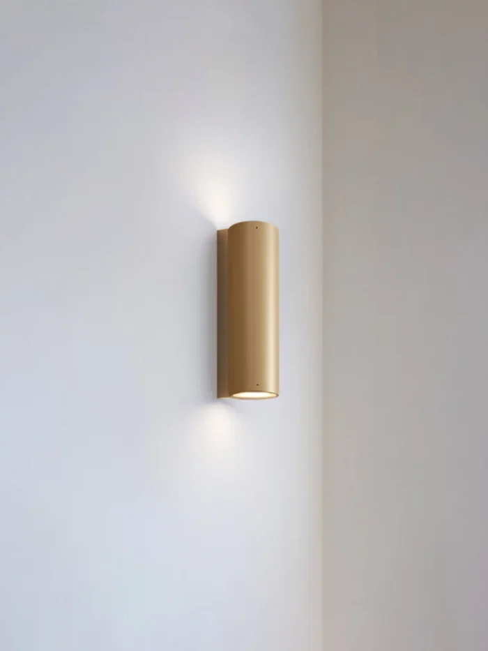 E04 WALL
